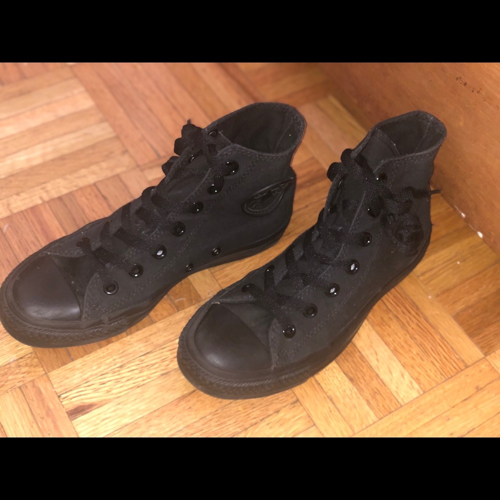 High top black converse